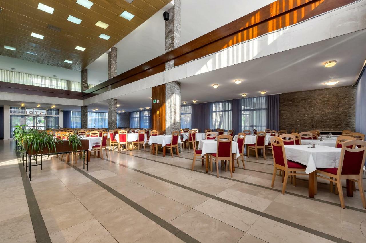 Hotel Alem Башка-Вода Экстерьер фото